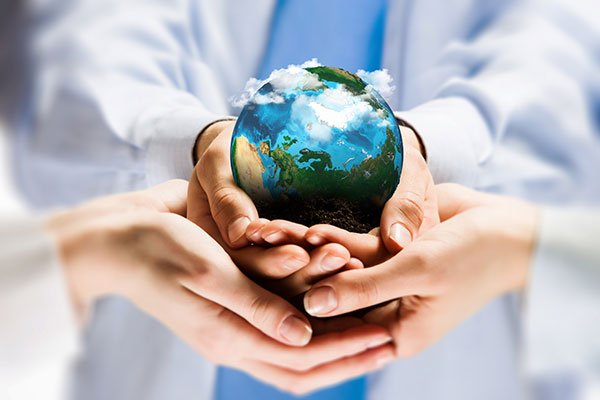 托起的地球圖片資源 象征與創(chuàng)意的視覺(jué)表達(dá)